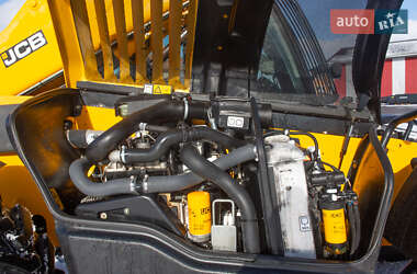 Подъемник телескопический JCB 533-105 2016 в 