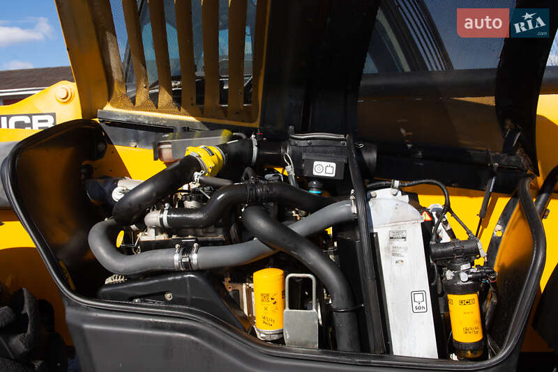 Підйомник телескопічний JCB 533-105 2017 в Житомирі