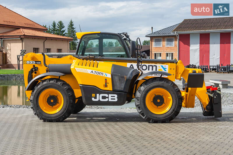 Телескопический погрузчик JCB 533-105 2016 в Житомире