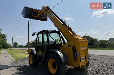 Телескопический погрузчик JCB 533-105 2011 в 