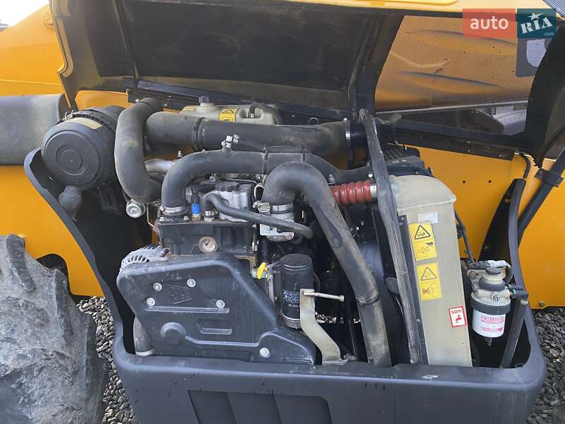 Телескопический погрузчик JCB 533-105 2008 в Луцке