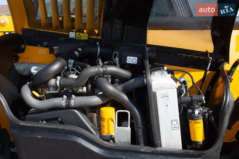 Подъемник телескопический JCB 533-105 2017 в Житомире