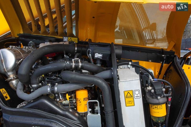 Підйомник телескопічний JCB 533-105 2023 в Житомирі