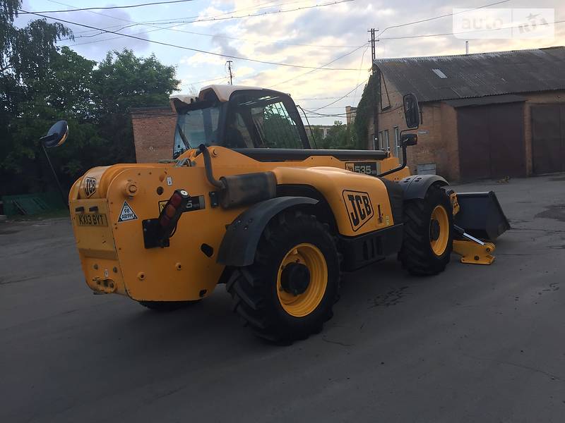 Телескопічні навантажувачі JCB 535-125 2010 в Хмельницькому