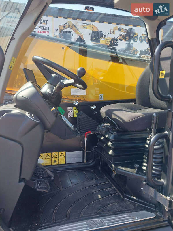 Телескопический погрузчик JCB 535-125 2017 в Житомире