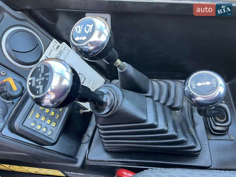 Телескопический погрузчик JCB 535-125 2015 в Ровно фото 25 Телескопический погрузчик JCB 535-125 2015 в Ровно