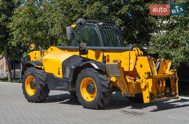 Телескопический погрузчик JCB 535-125 2017 в 