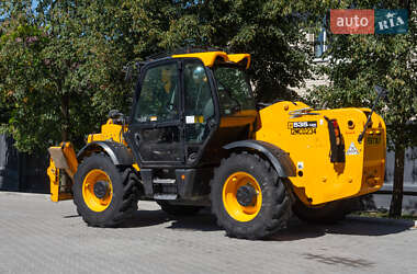 Телескопический погрузчик JCB 535-125 2017 в 