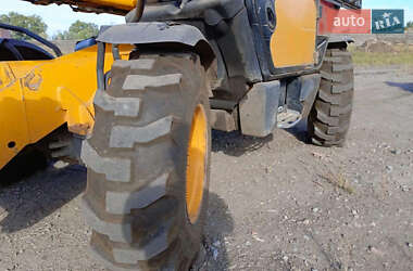 Телескопический погрузчик JCB 535-125 2008 в Попельне