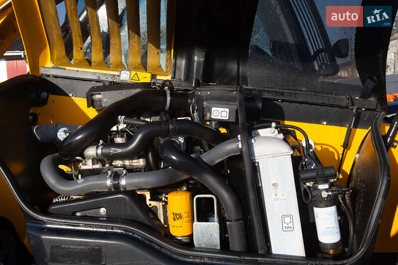 Підйомник телескопічний JCB 535-125 2019 в Житомирі