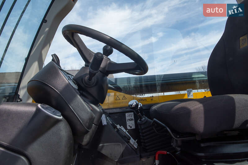 Подъемник телескопический JCB 535-125 2018 в Житомире