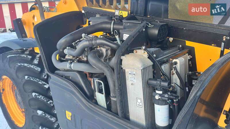 Телескопический погрузчик JCB 535-125 2016 в Житомире