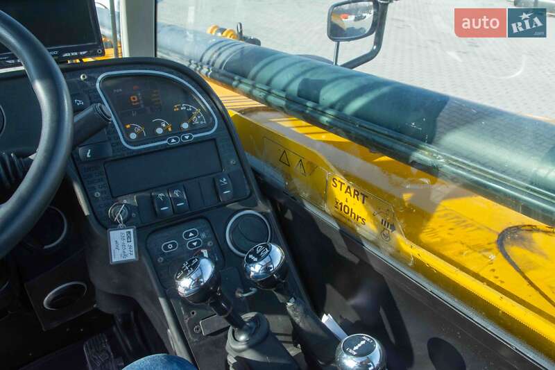 Подъемник телескопический JCB 535-125 2018 в Житомире