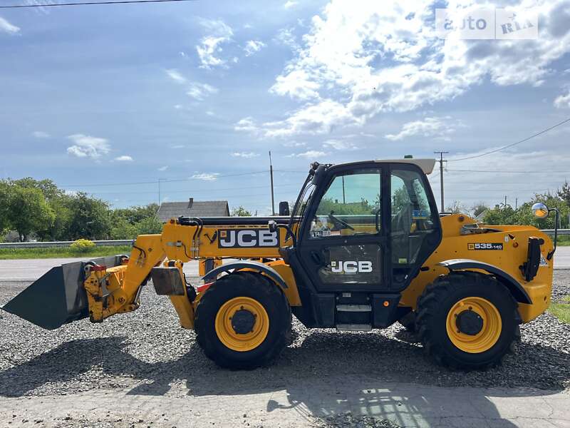 JCB 535-140 2015