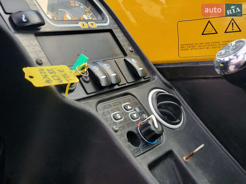 Телескопический погрузчик JCB 535-140 2015 в Ровно