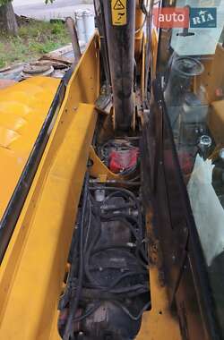 Телескопический погрузчик JCB 535-140 2014 в 