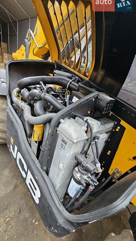 Телескопический погрузчик JCB 535-140 2014 в Киеве