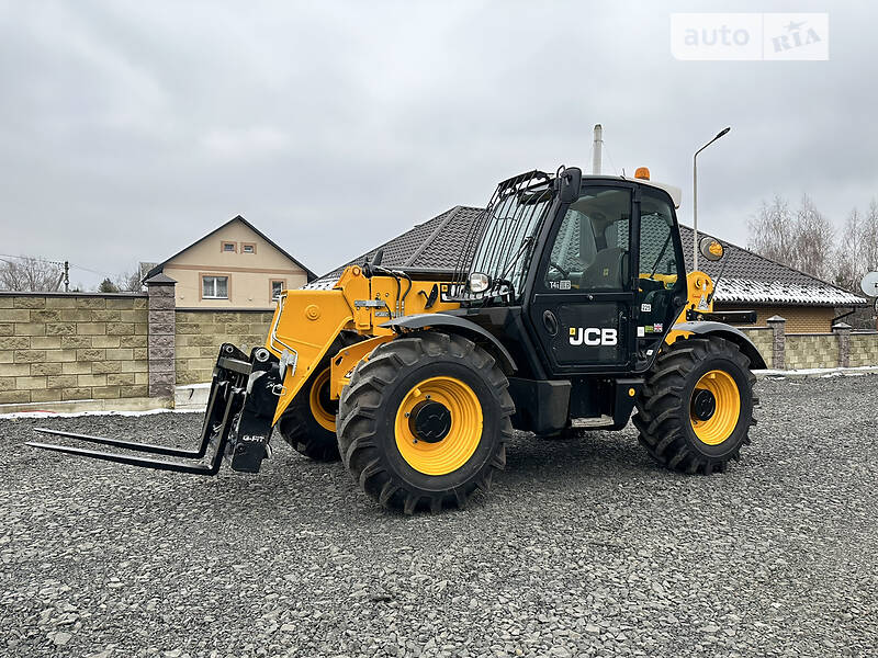 Телескопічні навантажувачі JCB 535-95 2015 в 