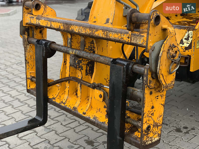 Телескопический погрузчик JCB 535-95 2010 в Луцке