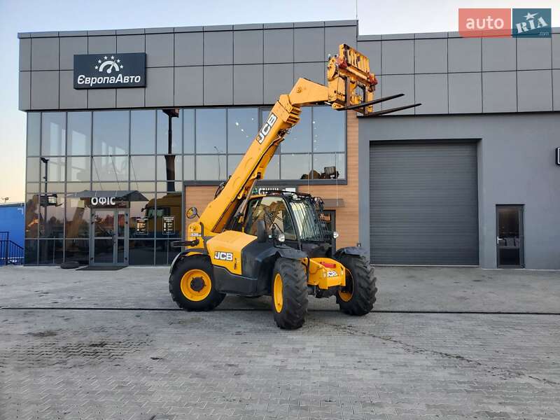 Телескопічні навантажувачі JCB 535-95 2018 в Рівному