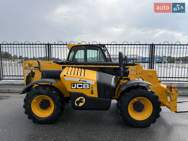 Телескопический погрузчик JCB 535-95 2016 в 
