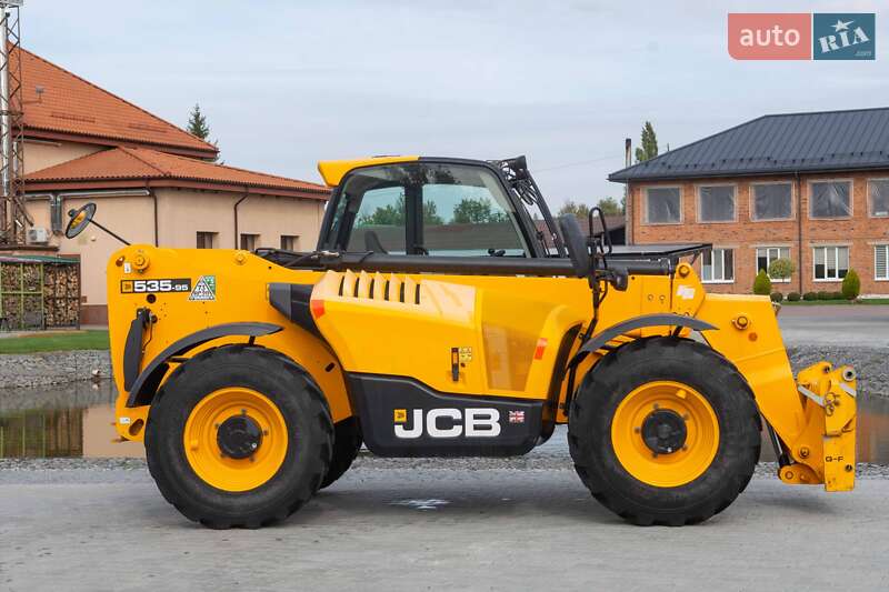 JCB 535-95 2021