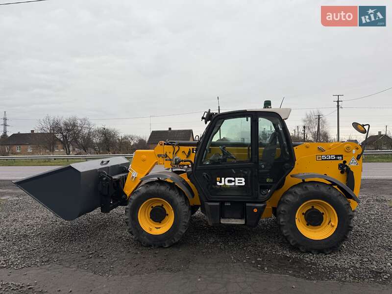 Телескопічні навантажувачі JCB 535-95 2016 в Луцьку