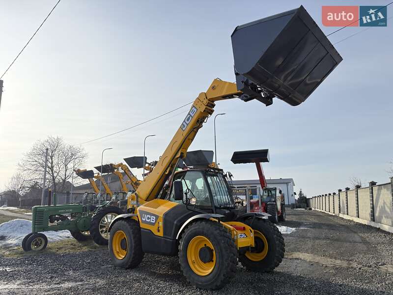 Телескопічні навантажувачі JCB 535-95 2016 в Луцьку