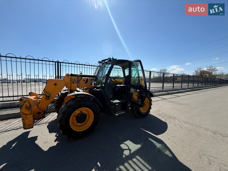 Телескопічні навантажувачі JCB 535-95 2009 в Києві фото 7 Телескопічні навантажувачі JCB 535-95 2009 в Києві