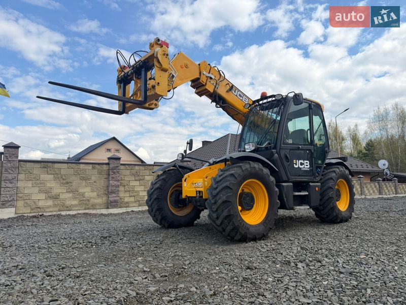 JCB 535-95 2016