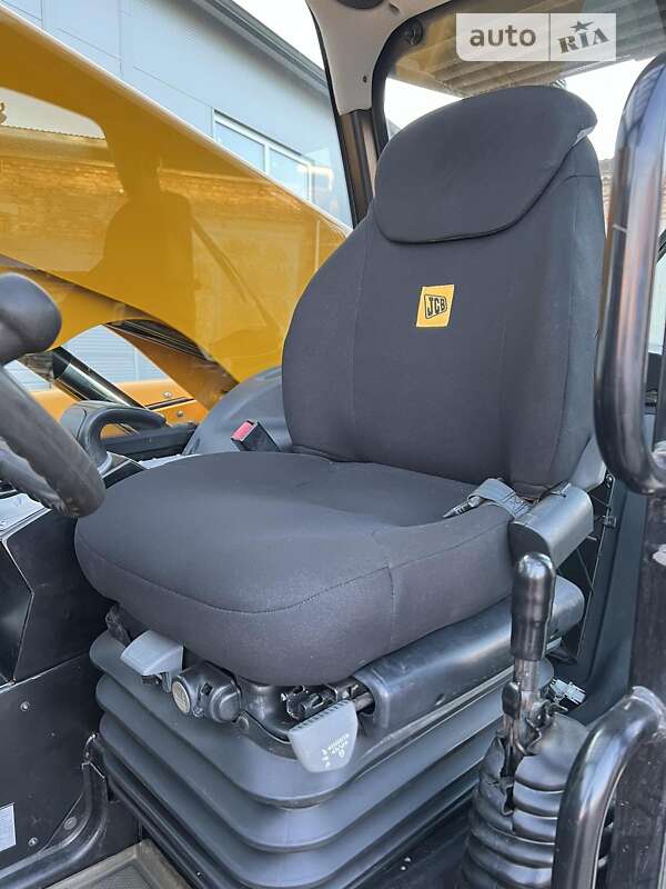 Телескопічні навантажувачі JCB 536-60 2012 в Луцьку