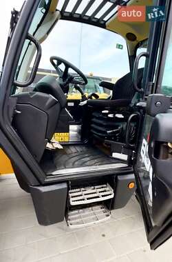 Подъемник телескопический JCB 536-60 2015 в 