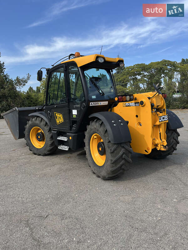 Телескопический погрузчик JCB 536-60 2012 в Черноморске