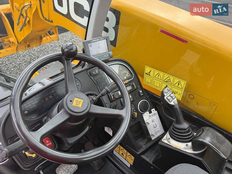 Телескопический погрузчик JCB 536-60 2013 в Луцке фото 13 Телескопический погрузчик JCB 536-60 2013 в Луцке