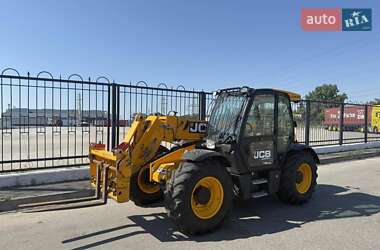 Телескопический погрузчик JCB 536/70 2017 в 
