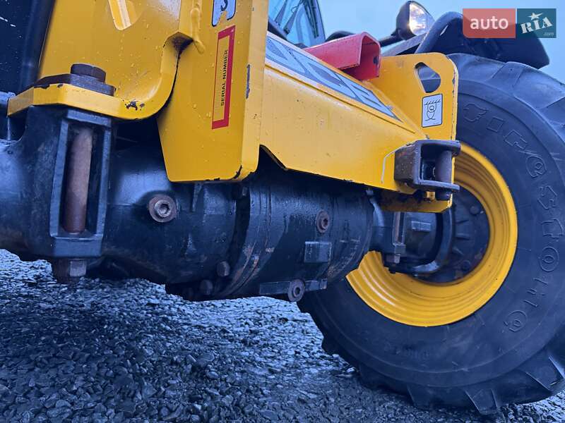 Телескопічні навантажувачі JCB 536/70 2015 в Луцьку фото 28 Телескопічні навантажувачі JCB 536/70 2015 в Луцьку