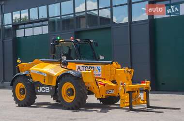 Телескопический погрузчик JCB 540-140 2023 в 