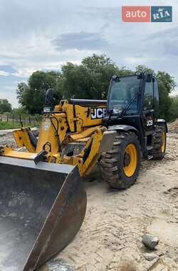 Телескопічні навантажувачі JCB 540-140 2013 в 