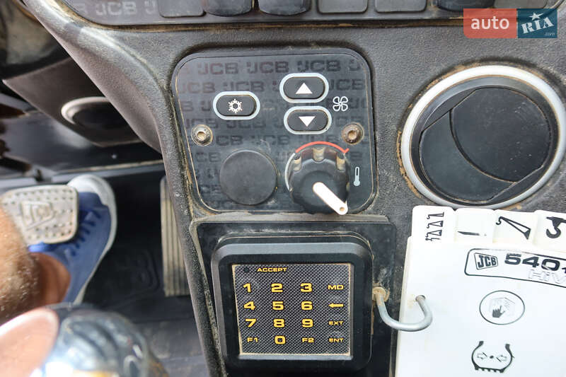 Телескопический погрузчик JCB 540-140 2019 в Бродах