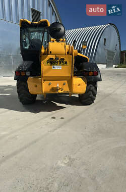 Телескопический погрузчик JCB 540-140 2019 в 