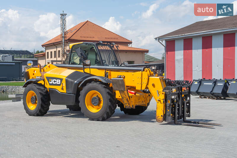 Подъемник телескопический JCB 540-140 2018 в Житомире