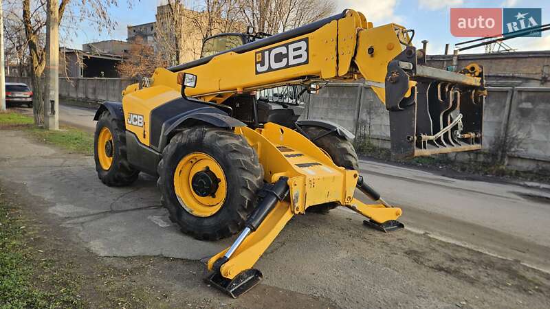 Телескопический погрузчик JCB 540-140 2018 в Киеве фото 24 Телескопический погрузчик JCB 540-140 2018 в Киеве