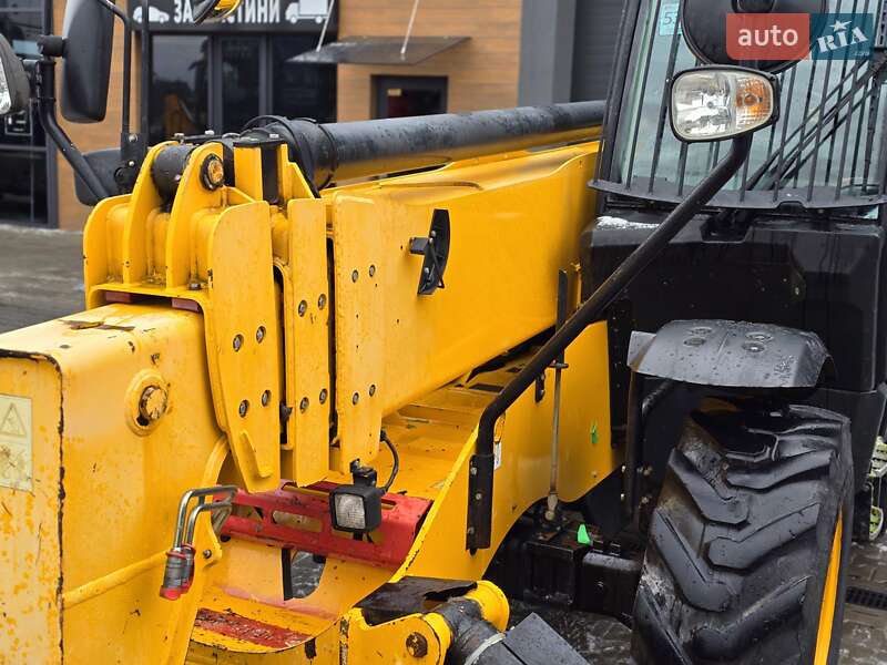 Телескопический погрузчик JCB 540-170 2017 в Ровно