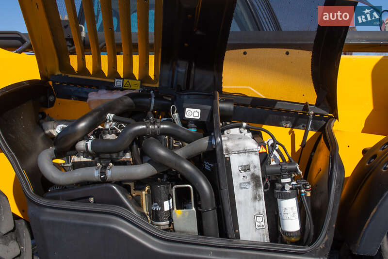 Подъемник телескопический JCB 540-170 2017 в Житомире