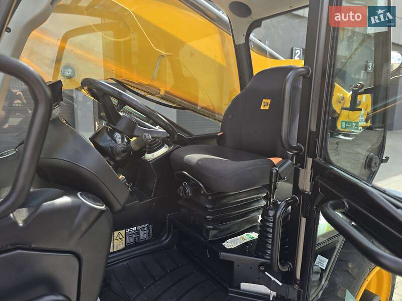 Телескопический погрузчик JCB 540-170 2016 в Ровно