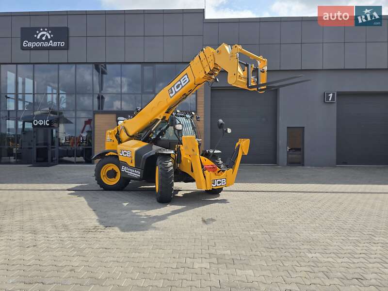 Телескопический погрузчик JCB 540-170 2016 в 