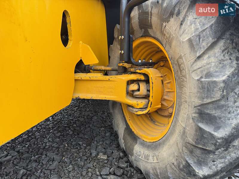 Телескопічні навантажувачі JCB 540-70 2006 в Луцьку