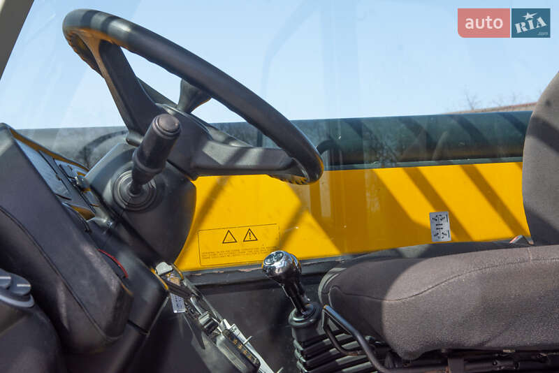 Подъемник телескопический JCB 540 2017 в Житомире