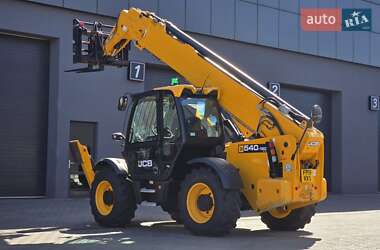 Телескопический погрузчик JCB 540 2018 в 