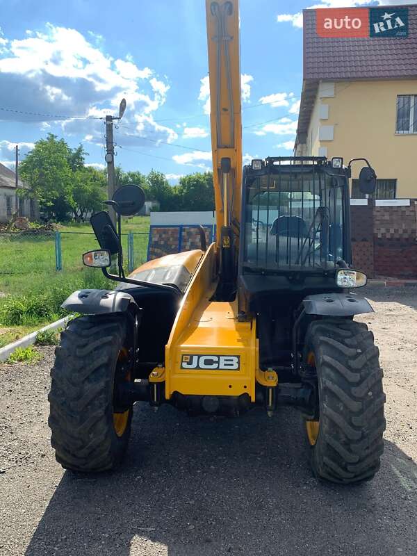 Фронтальный погрузчик JCB 541-70 2008 в Великой Багачке